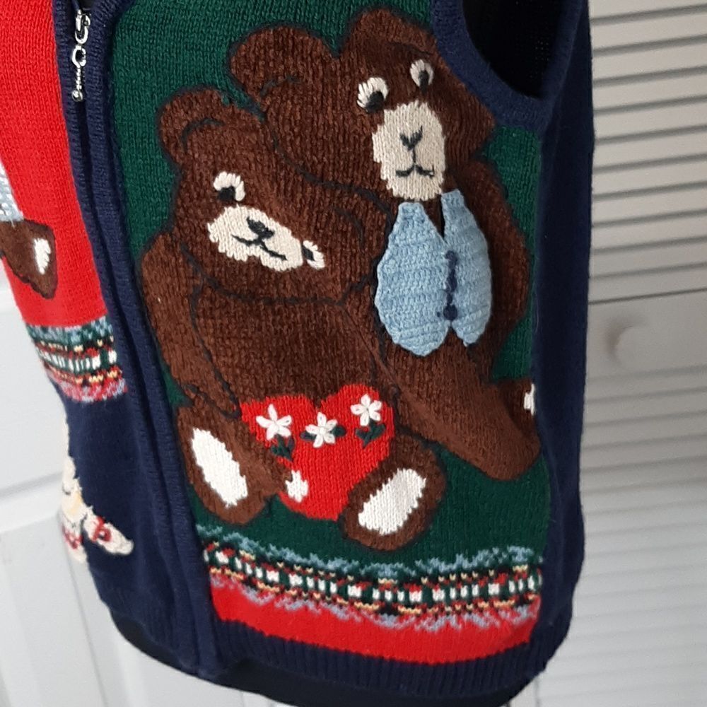 Capacity Vintage Bear Sweater Vest - Picture 2 of 13